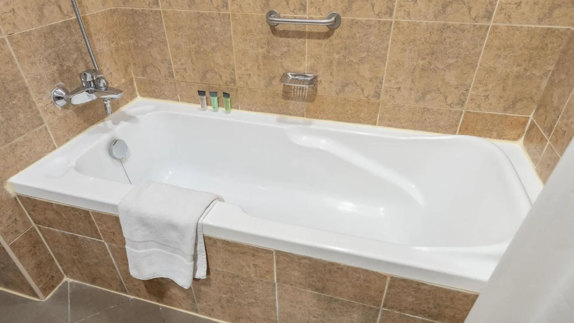 Cozy And Airy Studio Apartment In Business Bay! Dubai