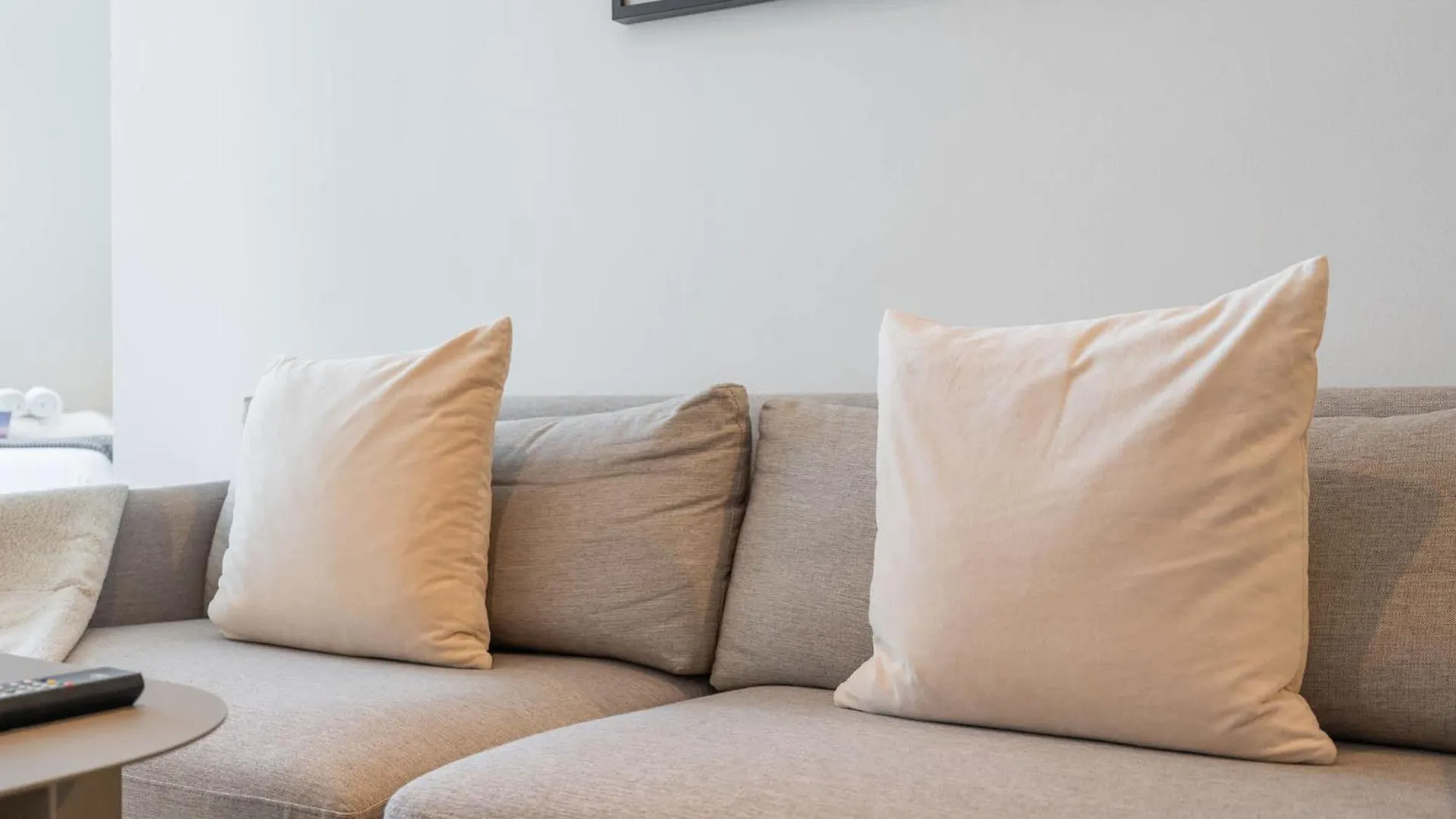 Cozy And Airy Studio Apartment In Business Bay! Dubai 0*,  United Arab Emirates
