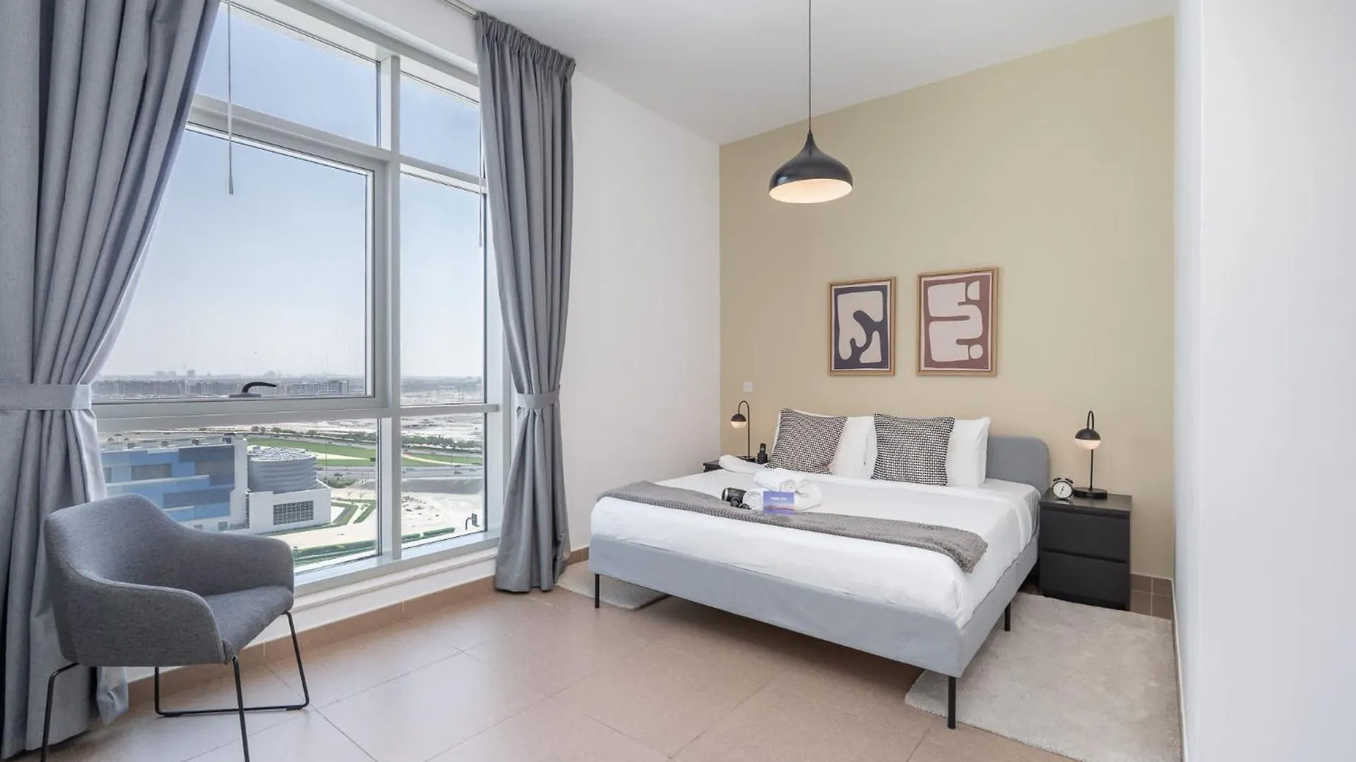 Cozy And Airy Studio Apartment In Business Bay! contacts